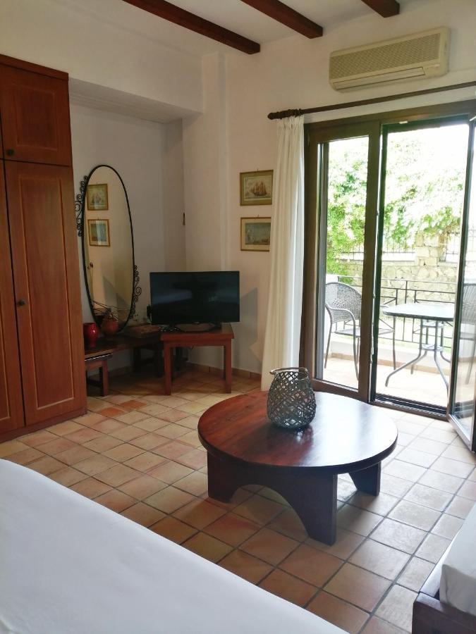 Villa Dina Sivota  Luaran gambar